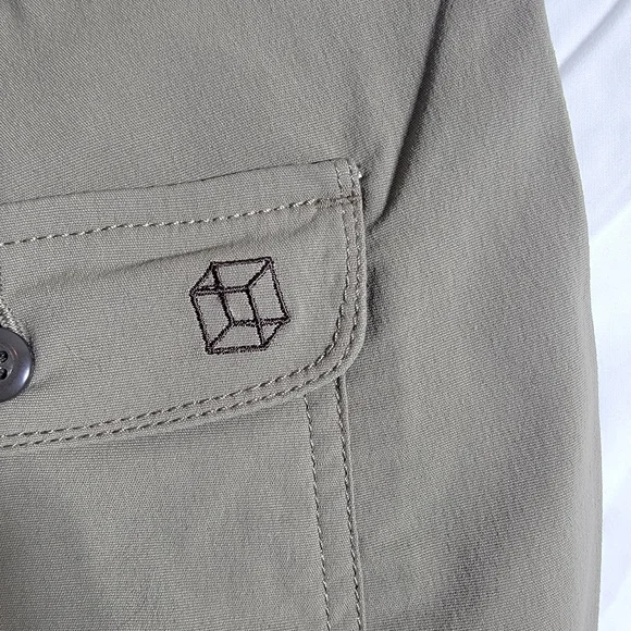 Men's Olive Cargo Pants - Picture 3 of 7